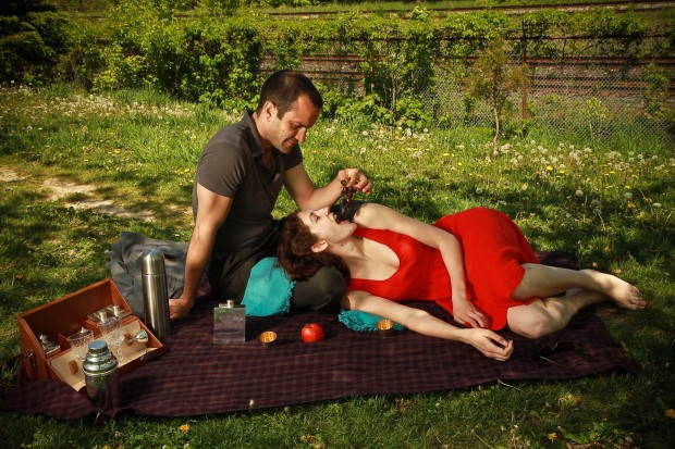 Agamemnon - Picnic Disturbia_1 Agamemnon - Picnic Disturbia_1